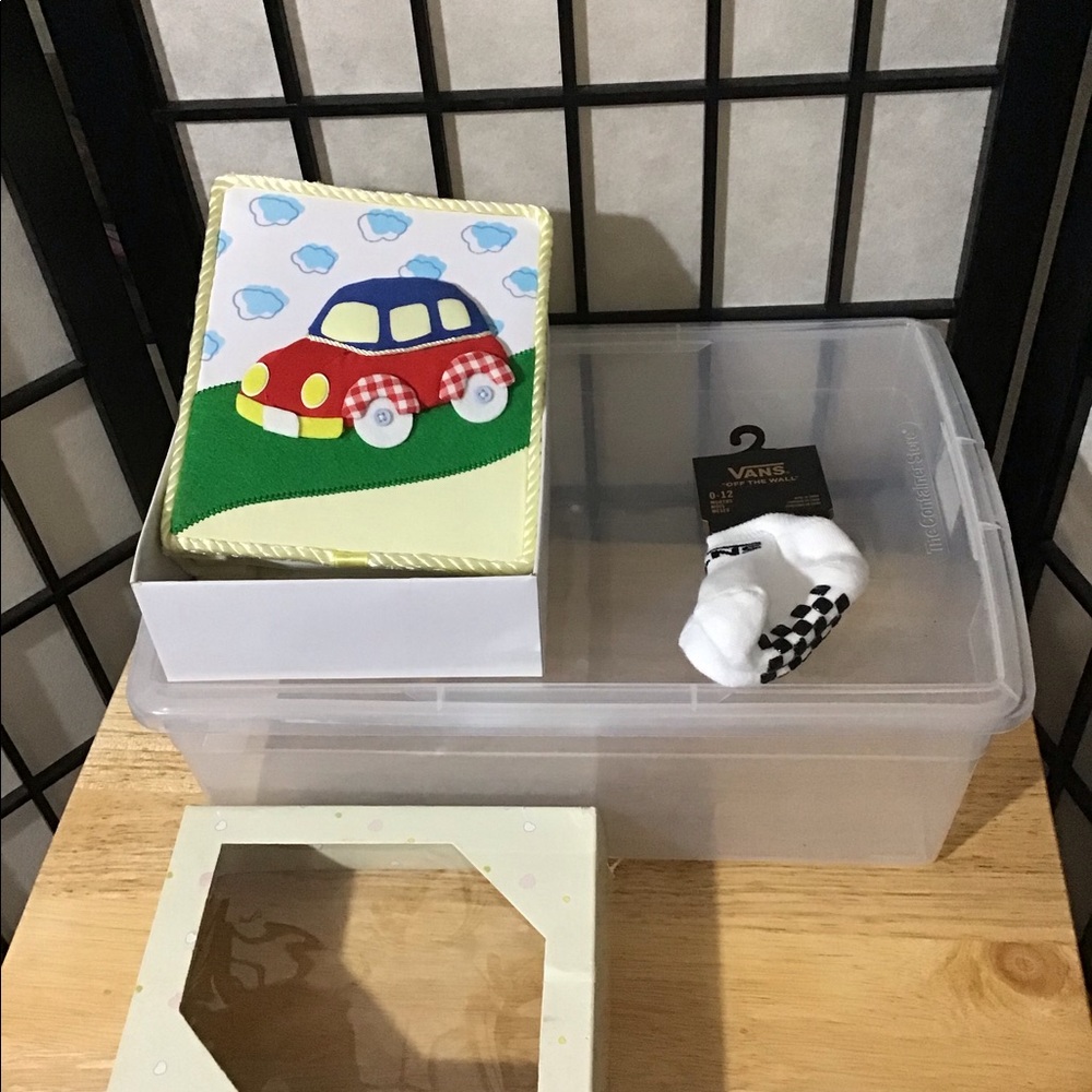 NIB Davinci Baby Photo Album Plush Cover-Car NWT Vans white & black baby footies